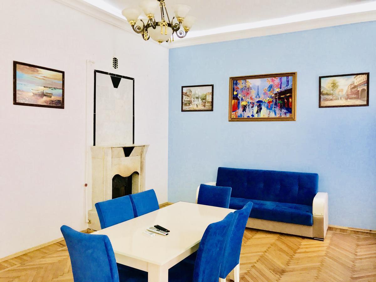 Check-In Apartment Near Fountain Square Vidadi Str Baku Zewnętrze zdjęcie