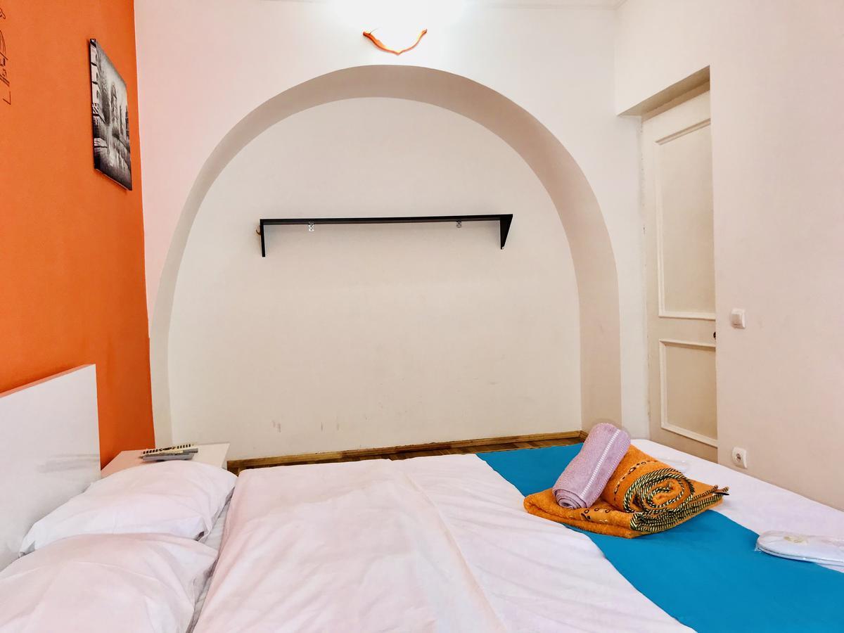Check-In Apartment Near Fountain Square Vidadi Str Baku Zewnętrze zdjęcie