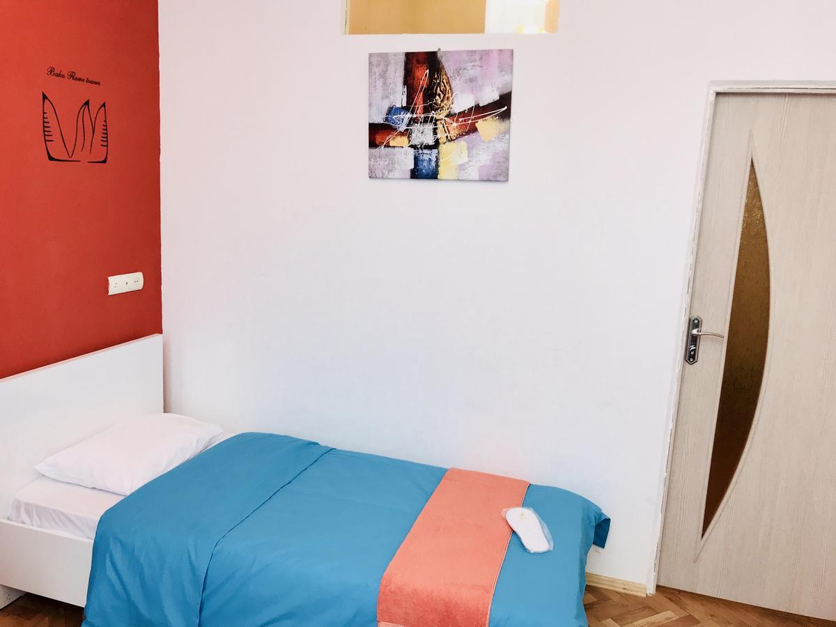 Check-In Apartment Near Fountain Square Vidadi Str Baku Zewnętrze zdjęcie