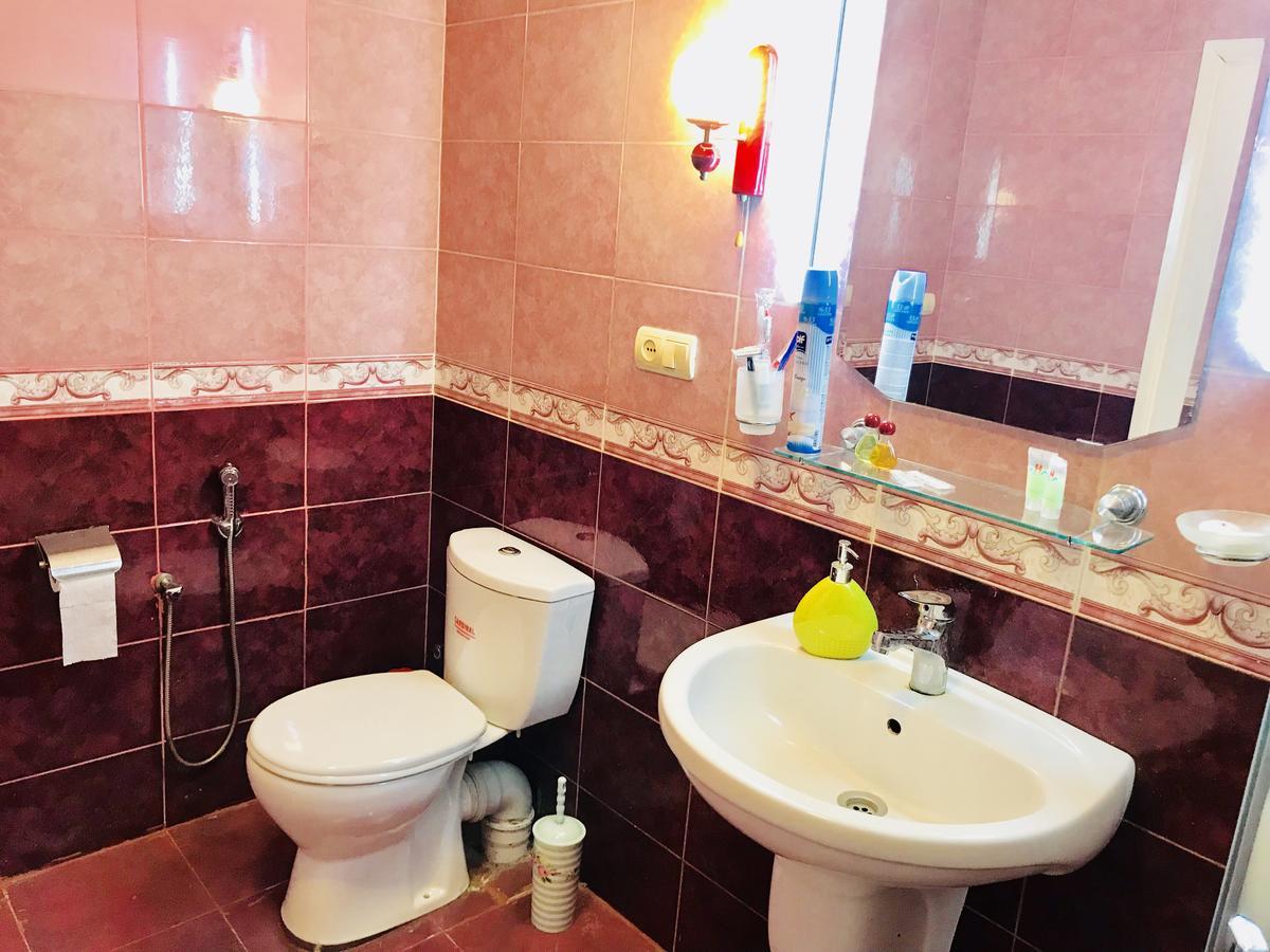 Check-In Apartment Near Fountain Square Vidadi Str Baku Zewnętrze zdjęcie